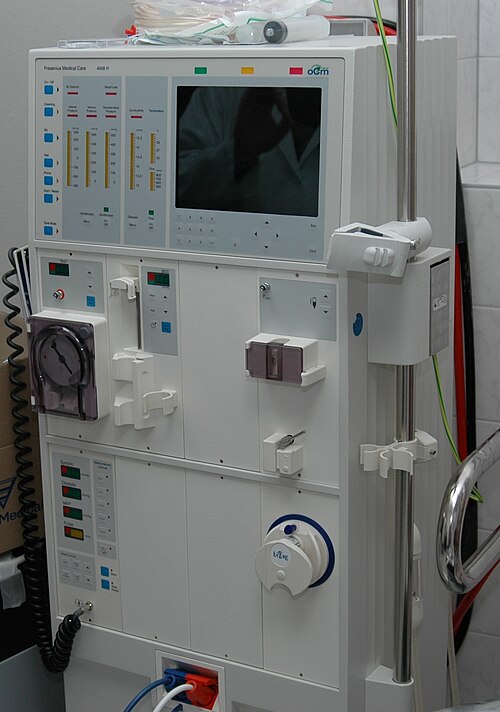 Hemodialysis machine used for long-term renal replacement therapy